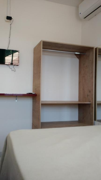 Dormitorio Canarinho Goiânia Eksteriør billede