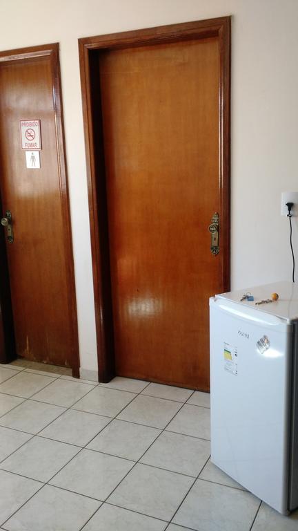Dormitorio Canarinho Goiânia Eksteriør billede